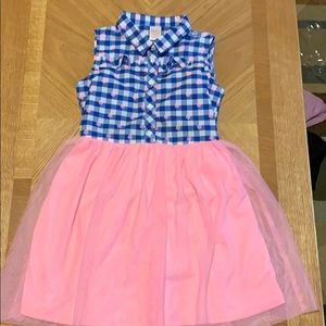 Girls dress